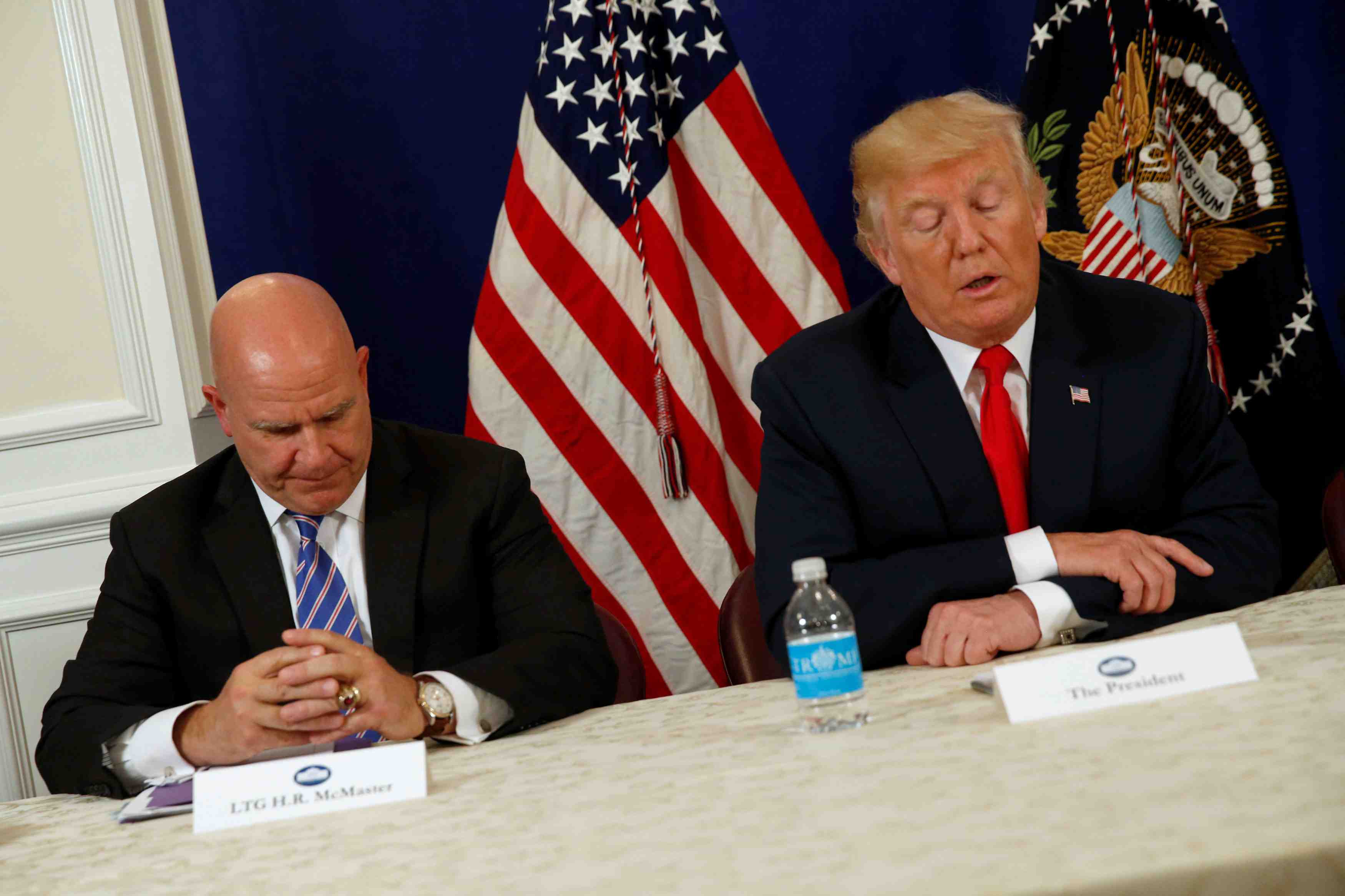 La guerre entre bannon et mcmaster agite la maison blanche