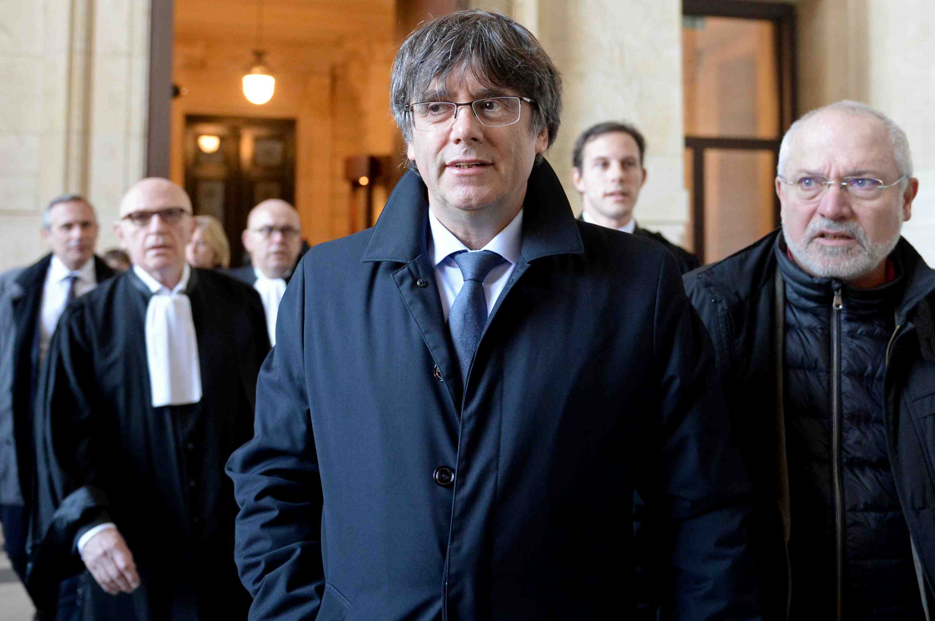 La justice belge reporte une audience sur l'extradition de puigdemont
