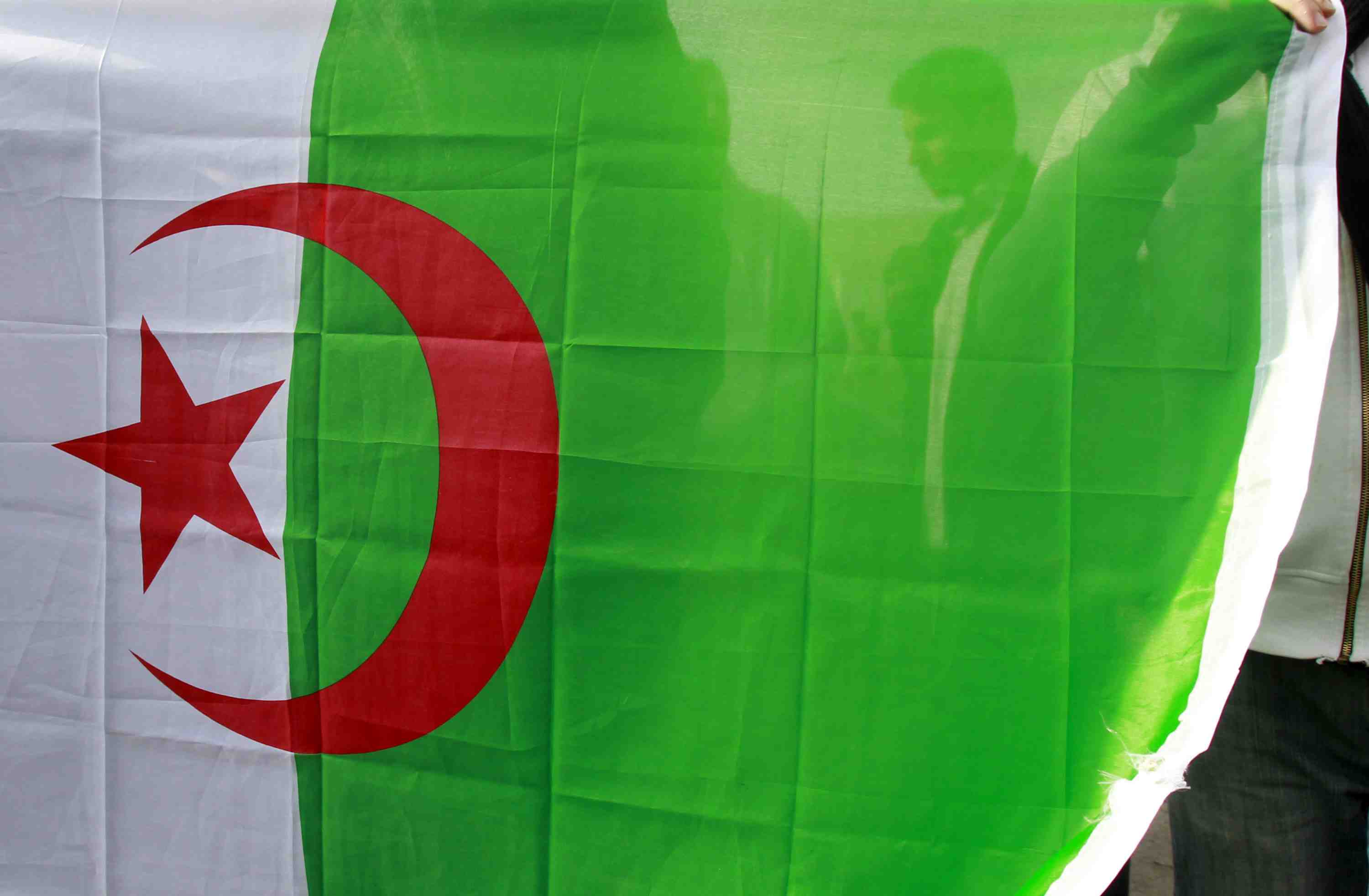 L'algerie ferme son espace aerien aux avions marocains