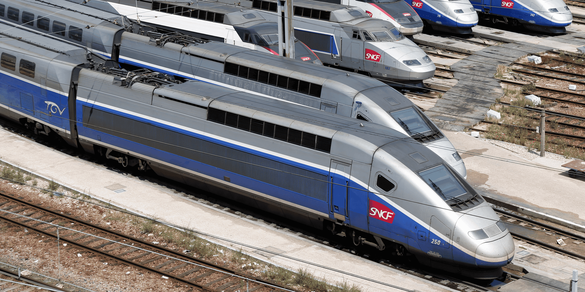 La SNCF est l'un des clients historiques de Valdunes, fabricant français de roues et d'essieux de trains, de métros et de tramways.