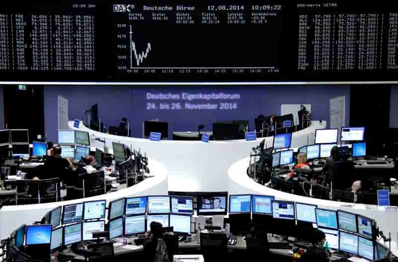 Les Bourses européennes en ordre dispersé à la mi-journée