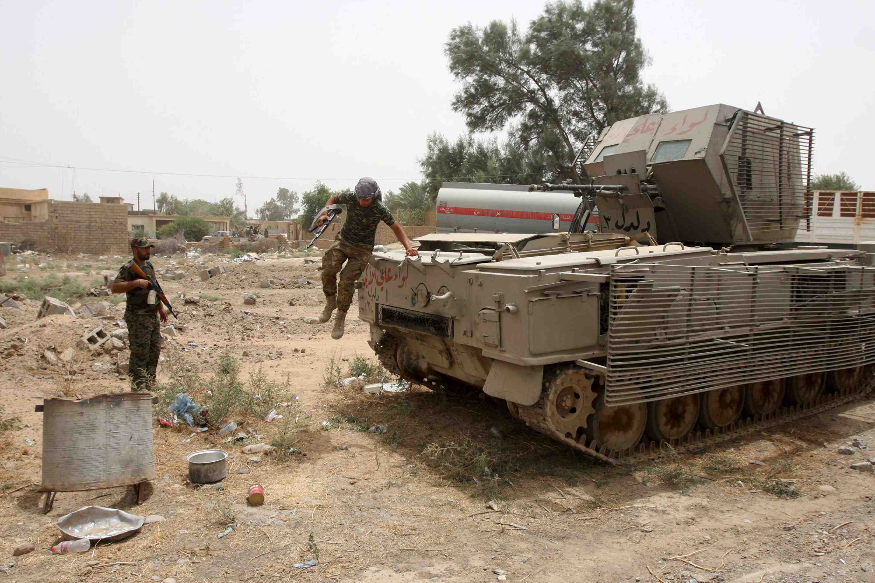 Les combats se poursuivent a baidji et ramadi