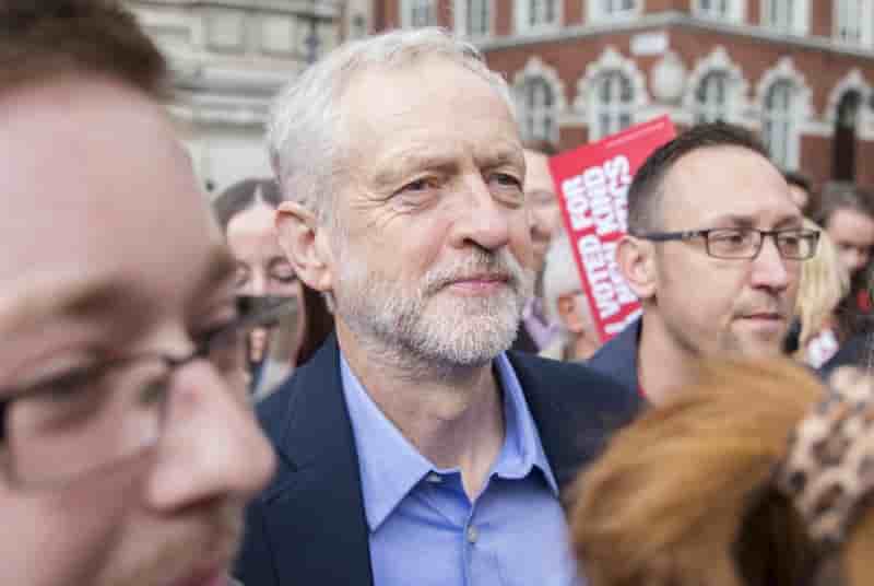 Jeremy corbyn devrait etre elu a la tete du labour