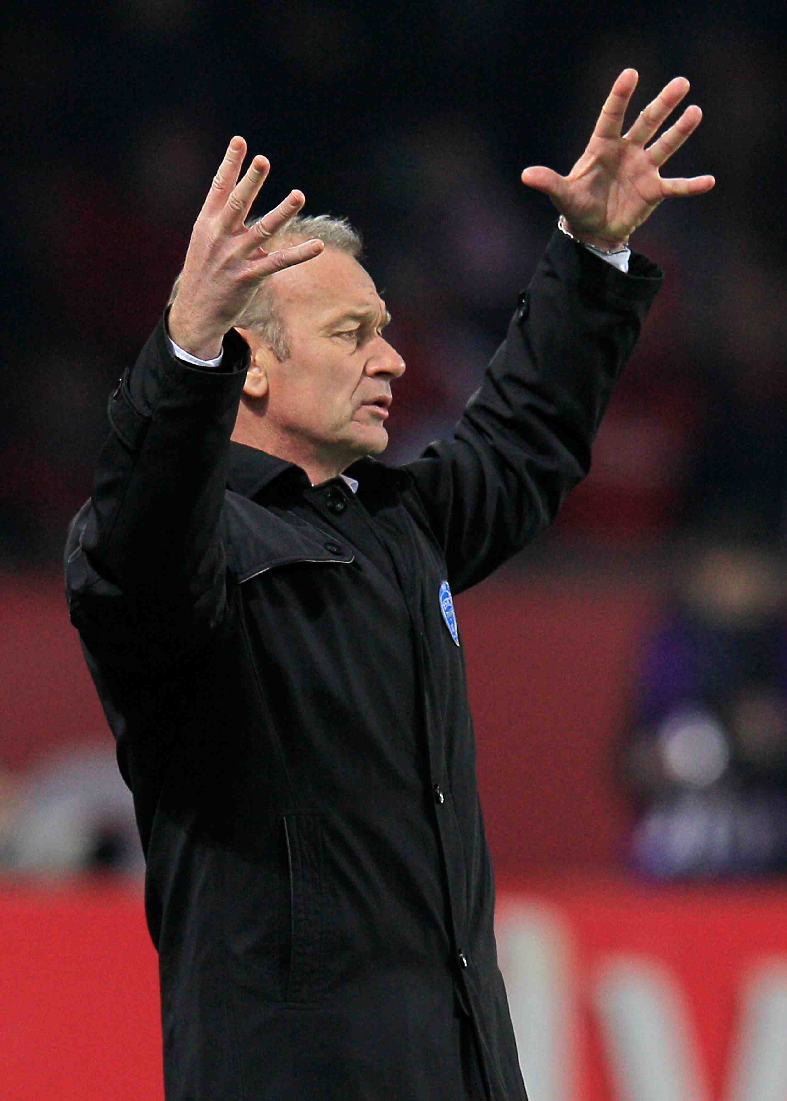 Monaco se rapproche du podium, toulouse enfonce troyes