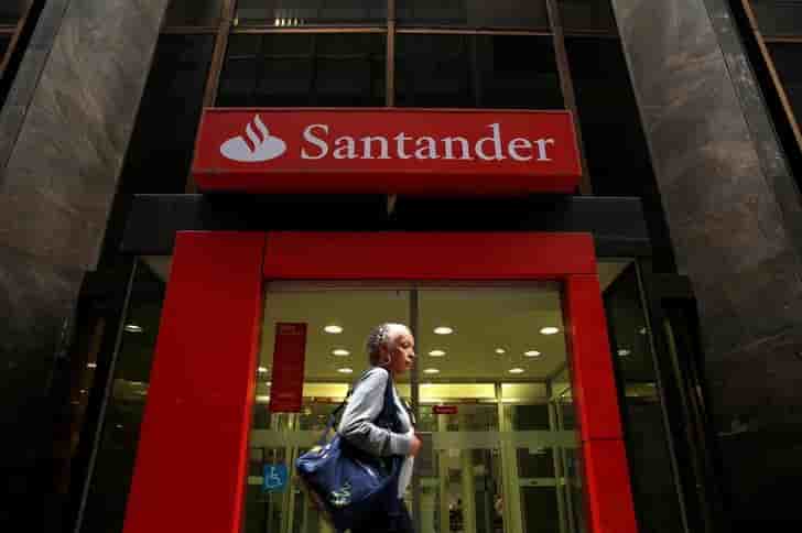 Santander releve son objectif de rentabilite