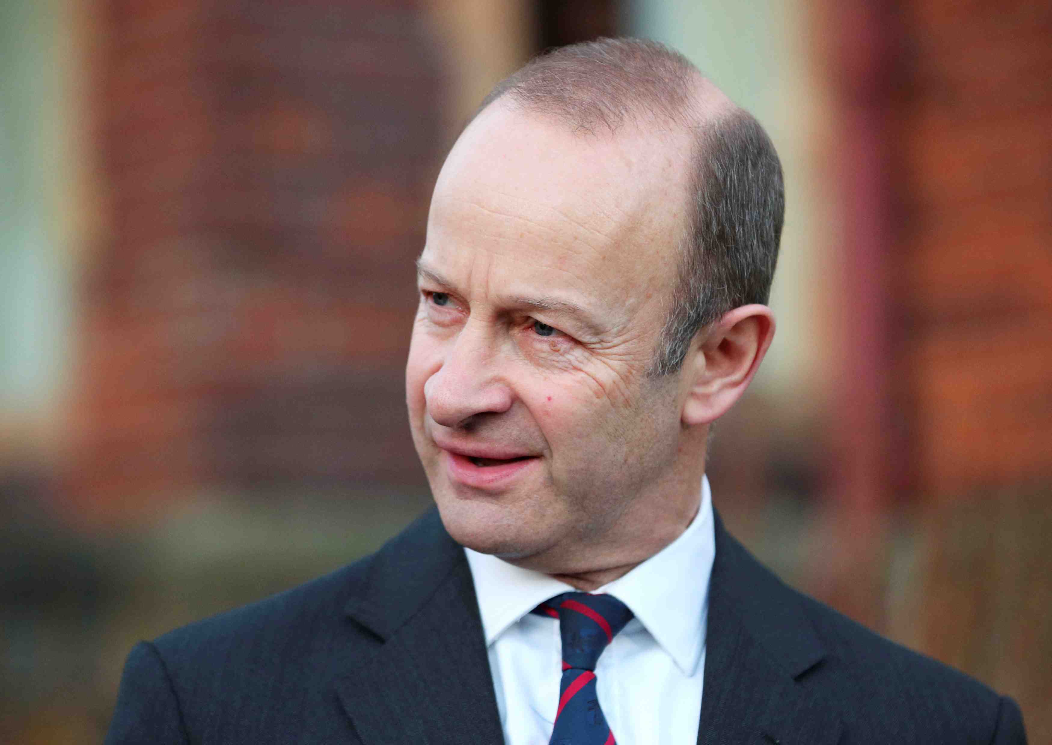 Gb: l'ukip vote en faveur du renvoi de son chef henry bolton