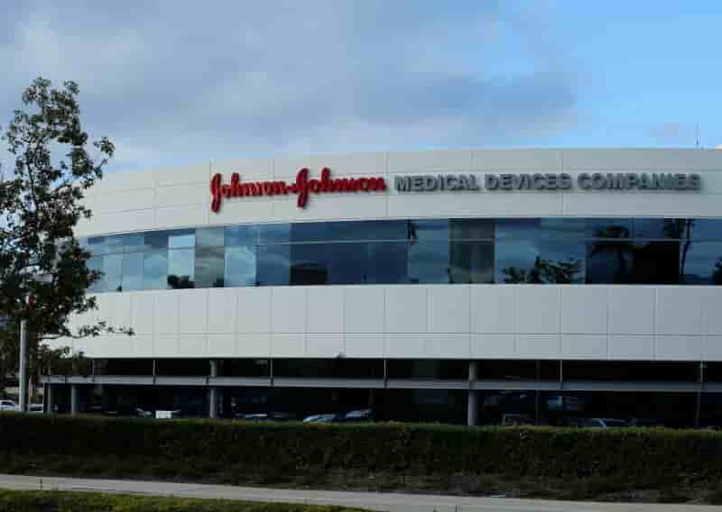 J&j a recu une offre de fortive pour ses produits de sterilisation