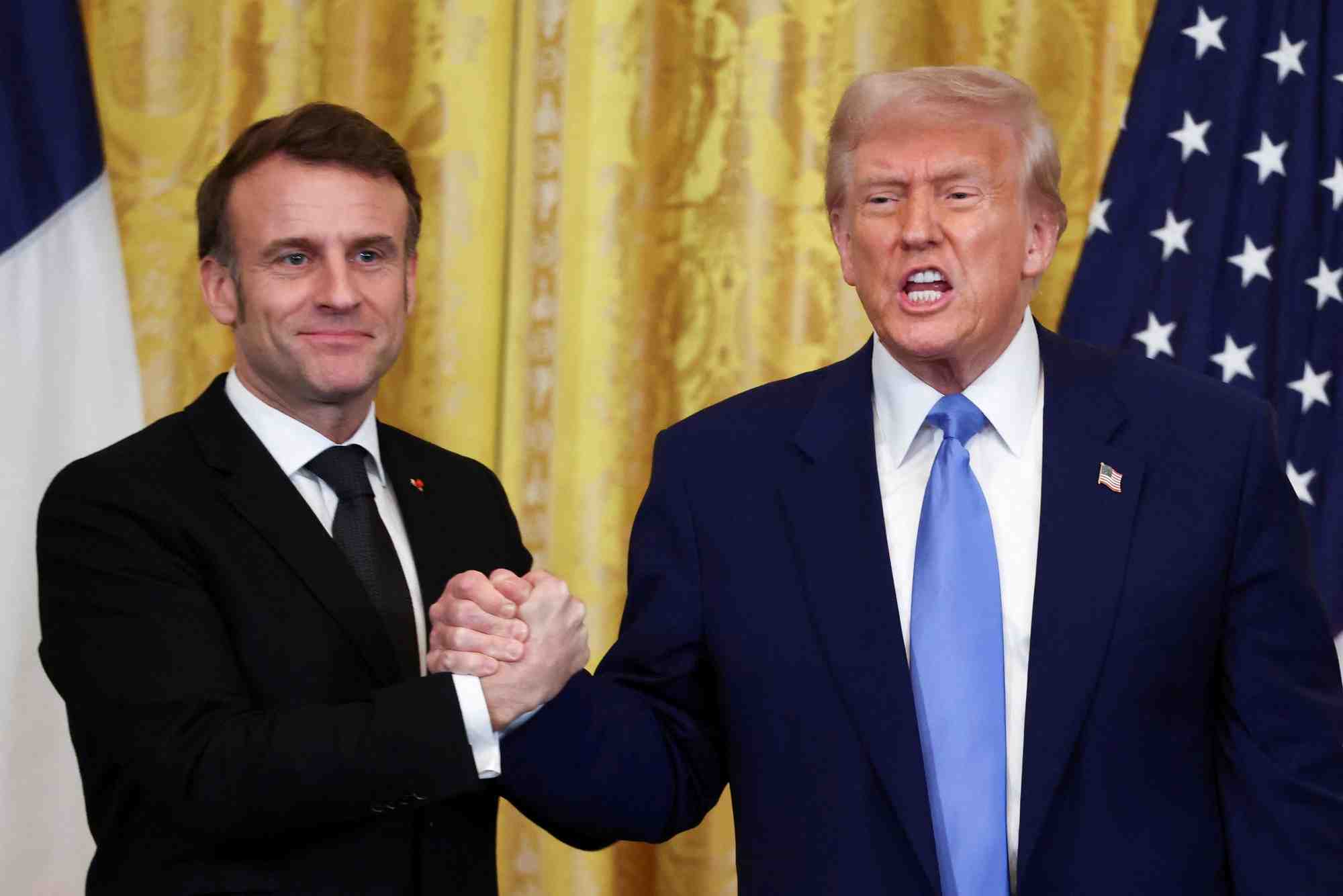 Le président français Emmanuel Macron, lors de sa dernière rencontre physique avec le président des États-Unis Donald Trump.