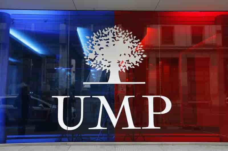 Raffarin pour rediscuter des primaires UMP si un candidat perce