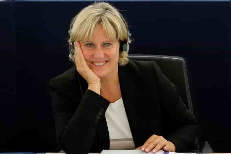 Nicolas sarkozy pret a sacrifier nadine morano