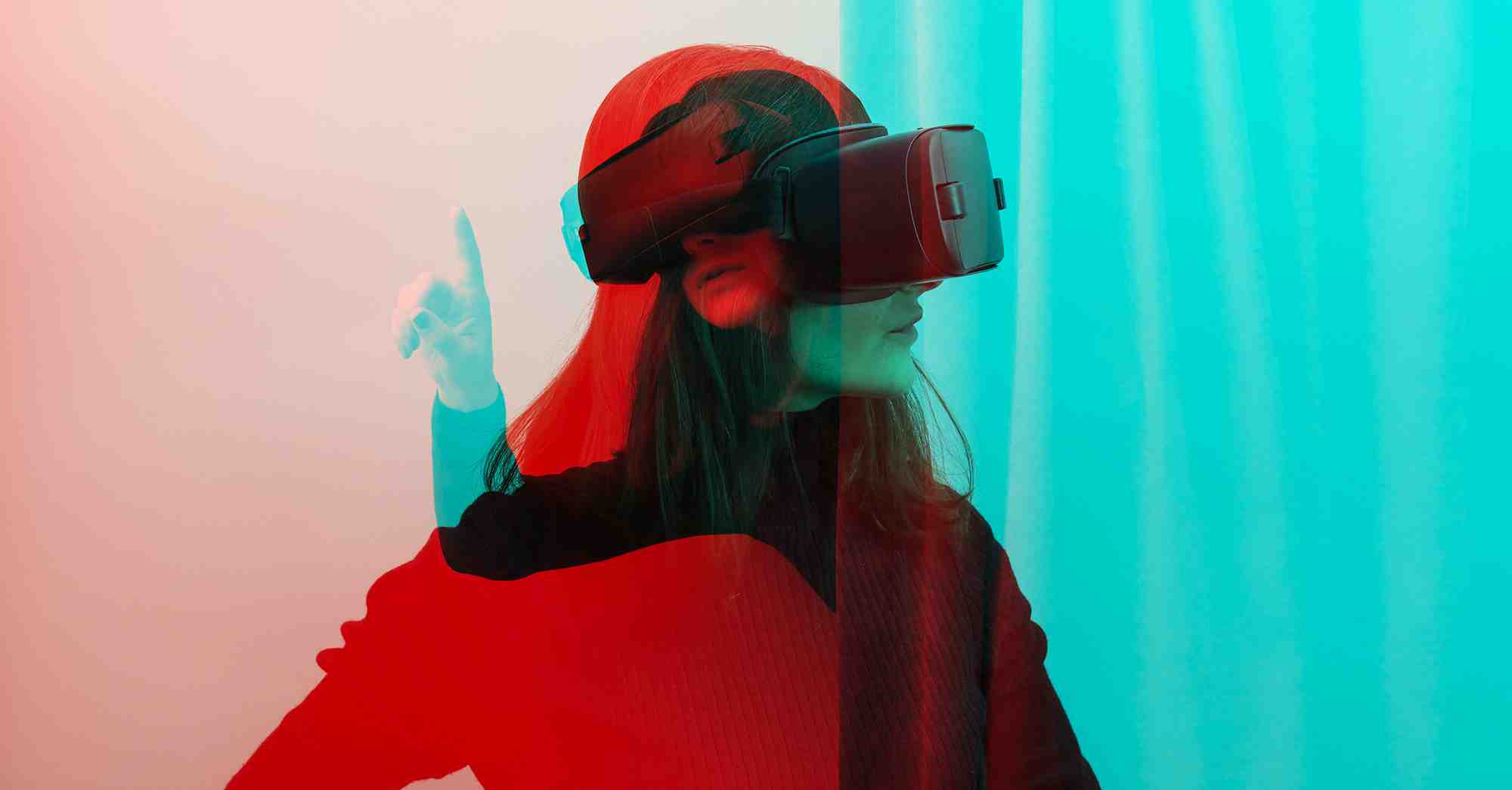 H318-p10, French Tech 120, réalité virtuelle, VR, iStock