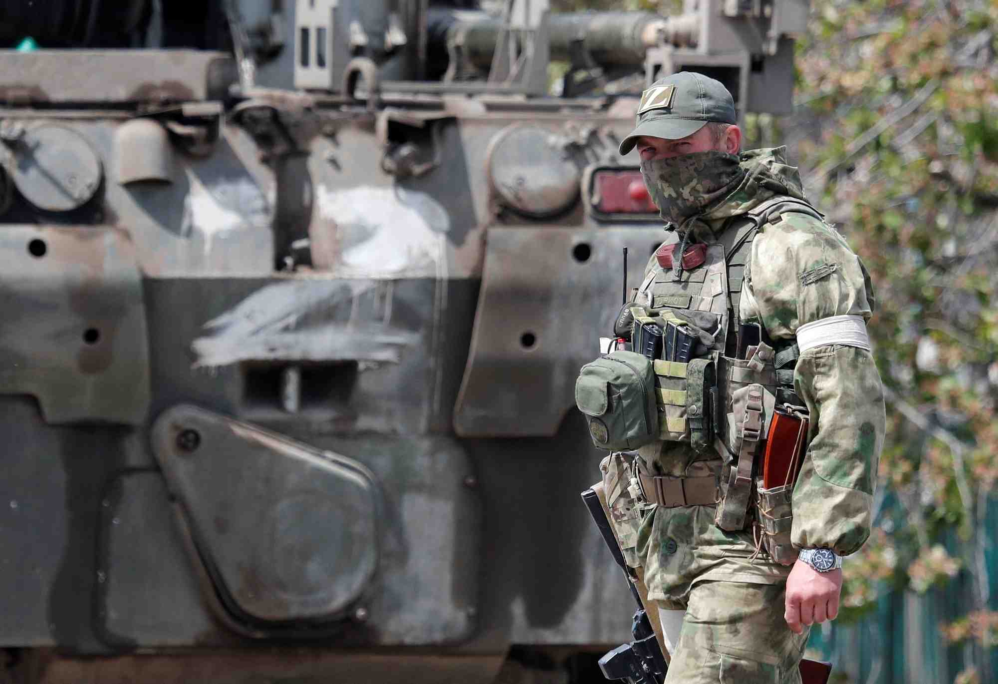 L'evacuation des enfants, femmes et personnes agees d'azovstal terminee, dit kyiv