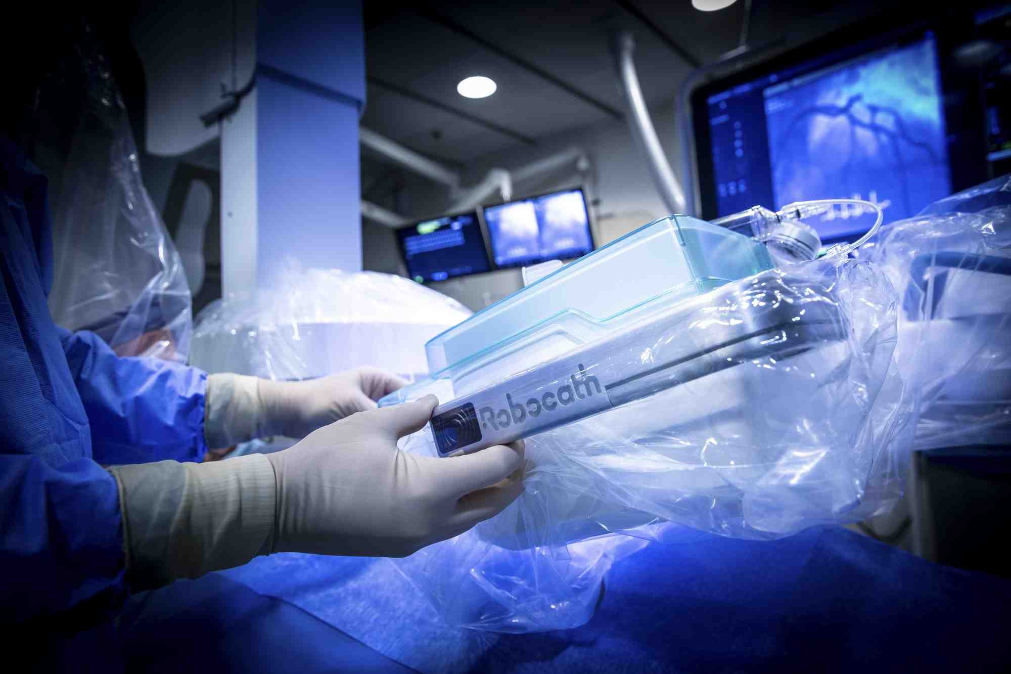 L’efficacité et la sécurité de R-One ont été démontrées avec un taux de succès technique supérieur à 95% et aucun événement cardiaque majeur