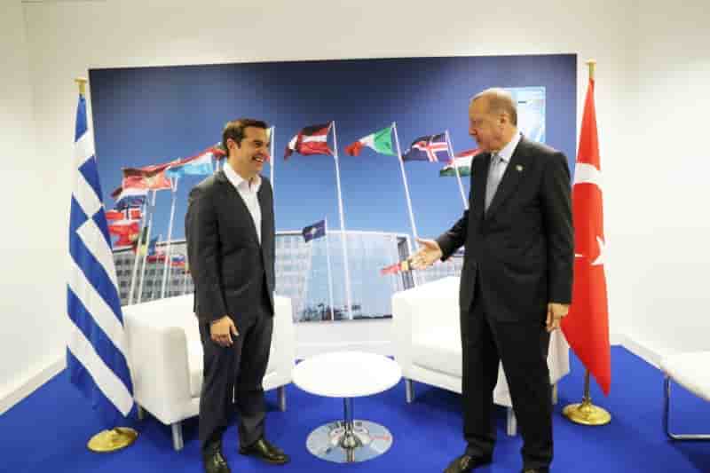 Tsipras et erdogan promettent d'oeuvrer a l'apaisement des tensions