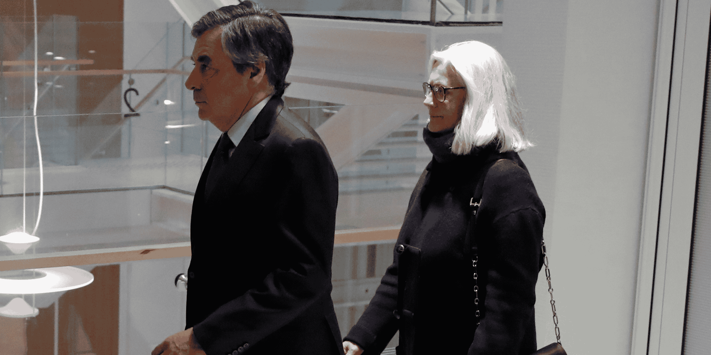 Le proces des epoux fillon reporte a mercredi
