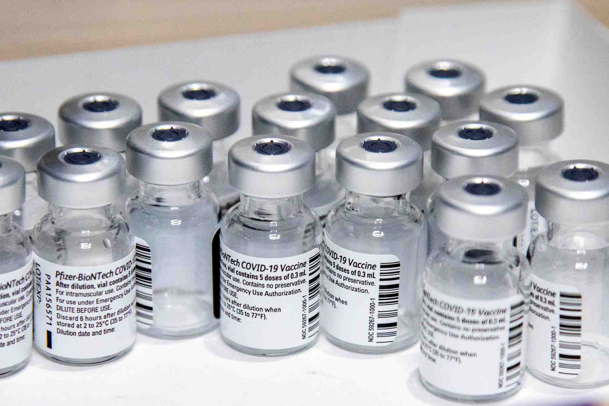 Coronavirus: le vaccin pfizer/biontech "efficace et sur" chez l'adolescent, selon une etude