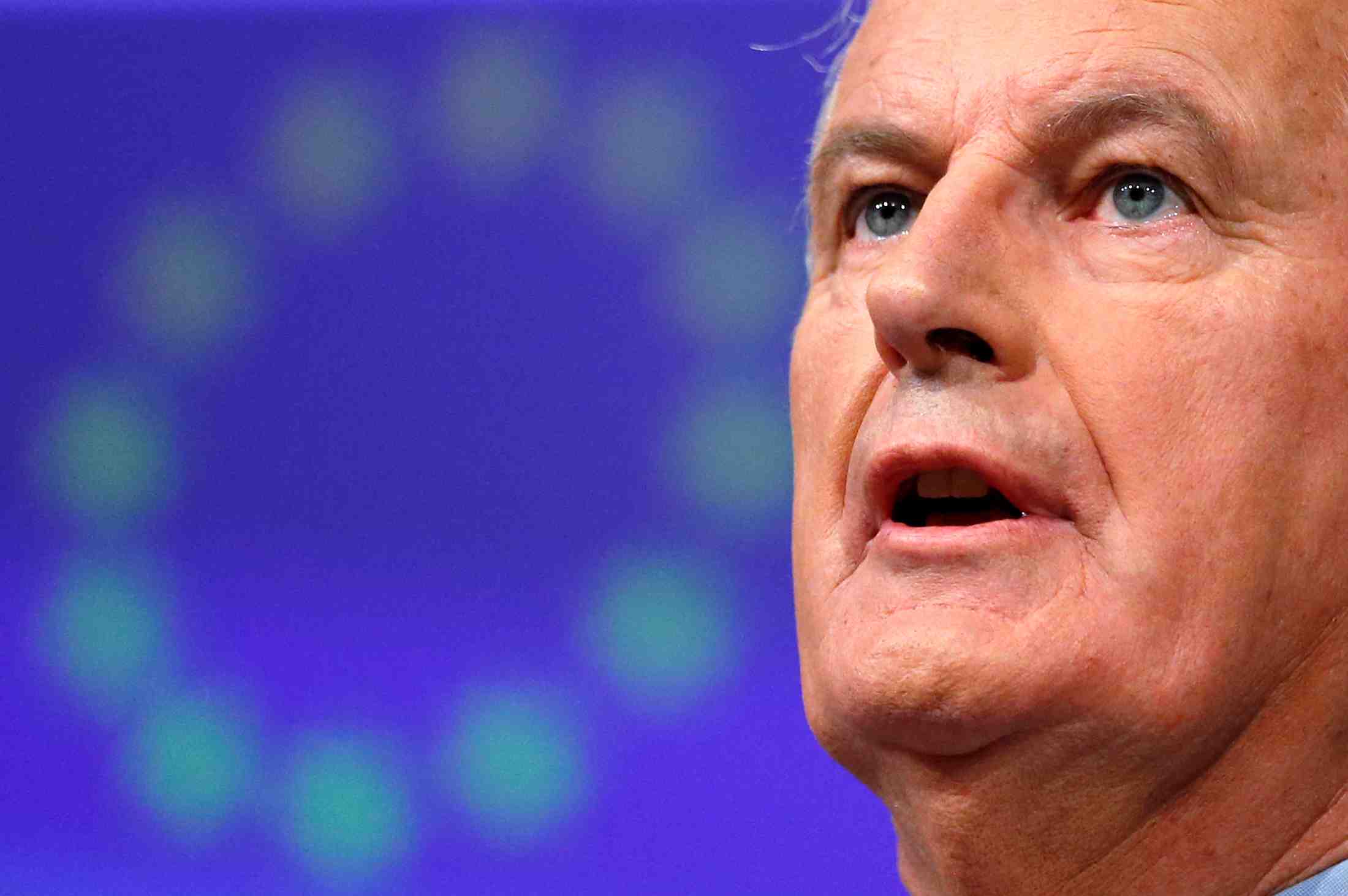 Barnier veut accelerer le rythme des discussions sur le brexit