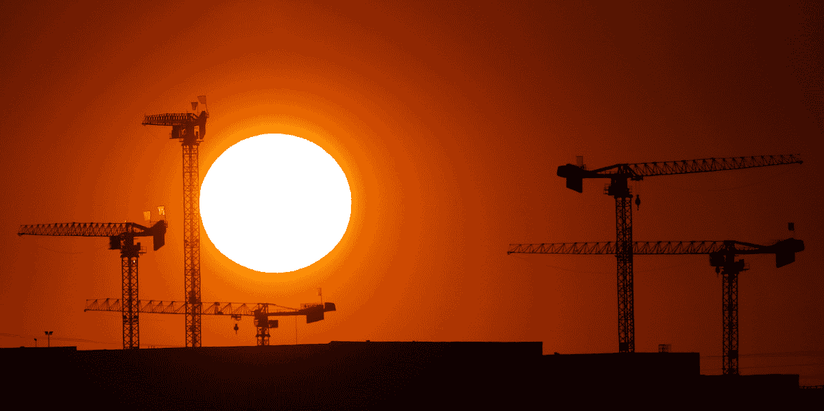 Aujourd'hui, la plupart des chantiers insulaires sont au point mort, « 99% d'entre eux, pour ne pas dire 100 », assure à la Tribune François Perrino, le président de la Fédération du bâtiment de Corse-du-Sud.