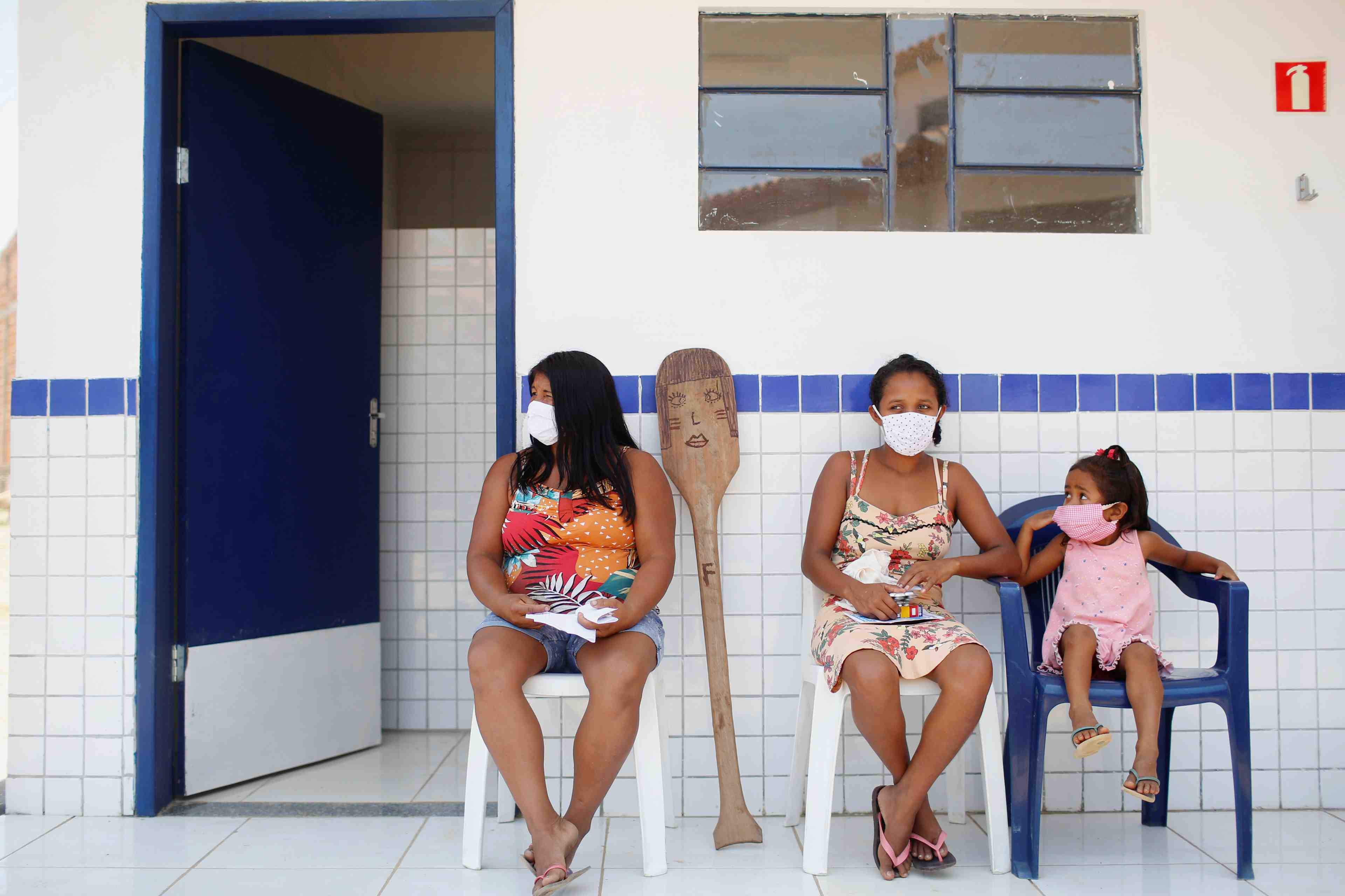 Coronavirus : le bresil enregistre pres de 42.000 cas de plus