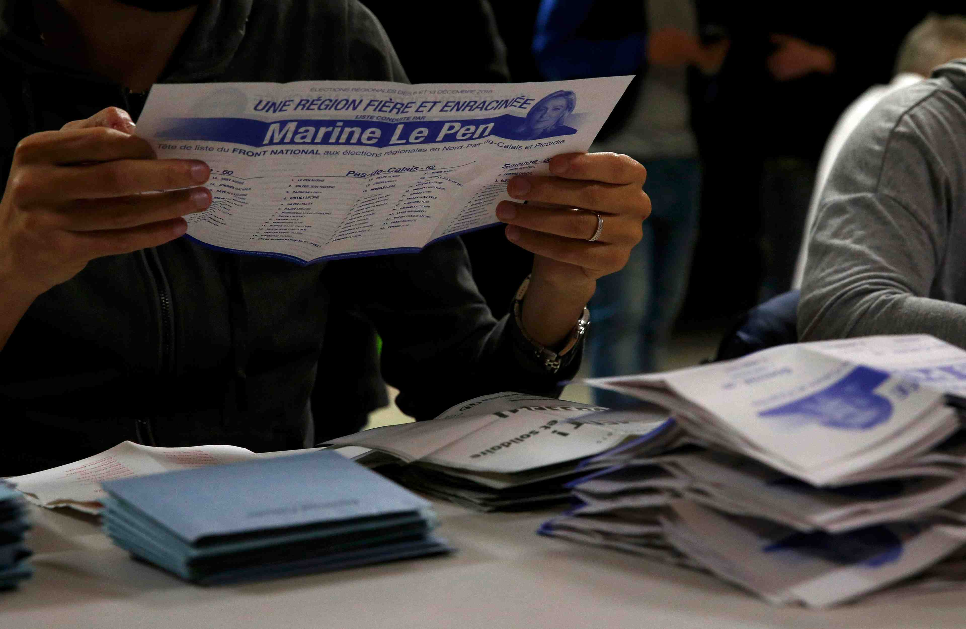 Le fn arrive en tete avec 30,6% des voix a l'echelle de la france metropolitaine