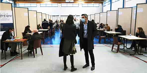 Le 15 février 2022, le Forum littoral pour l'emploi saisonnier, rendez-vous habituellement prisé, a accueilli à peine 700 visiteurs (contre 1.600 en 2019