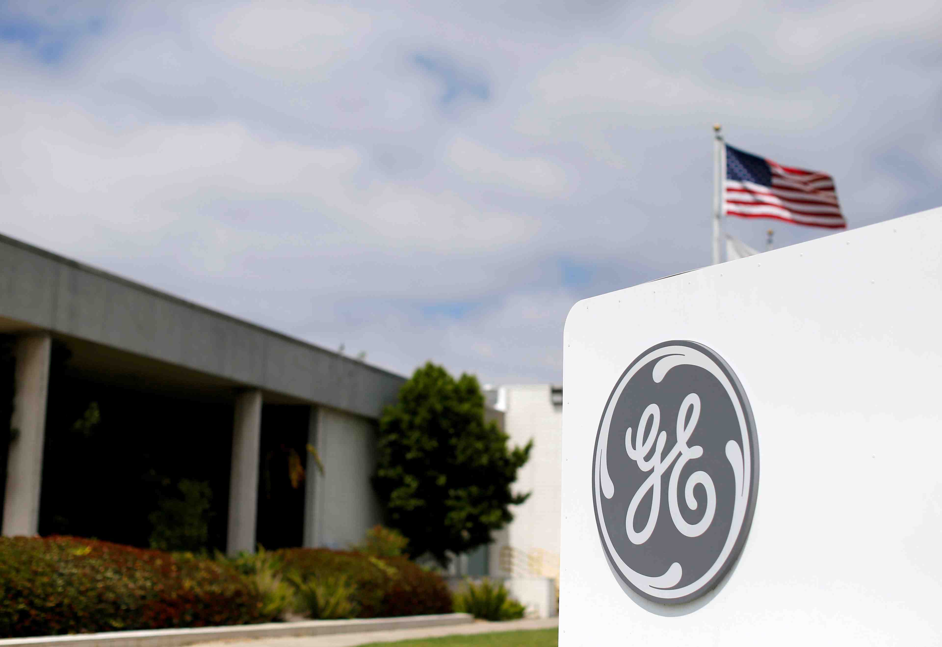 General electric reduit drastiquement le dividende