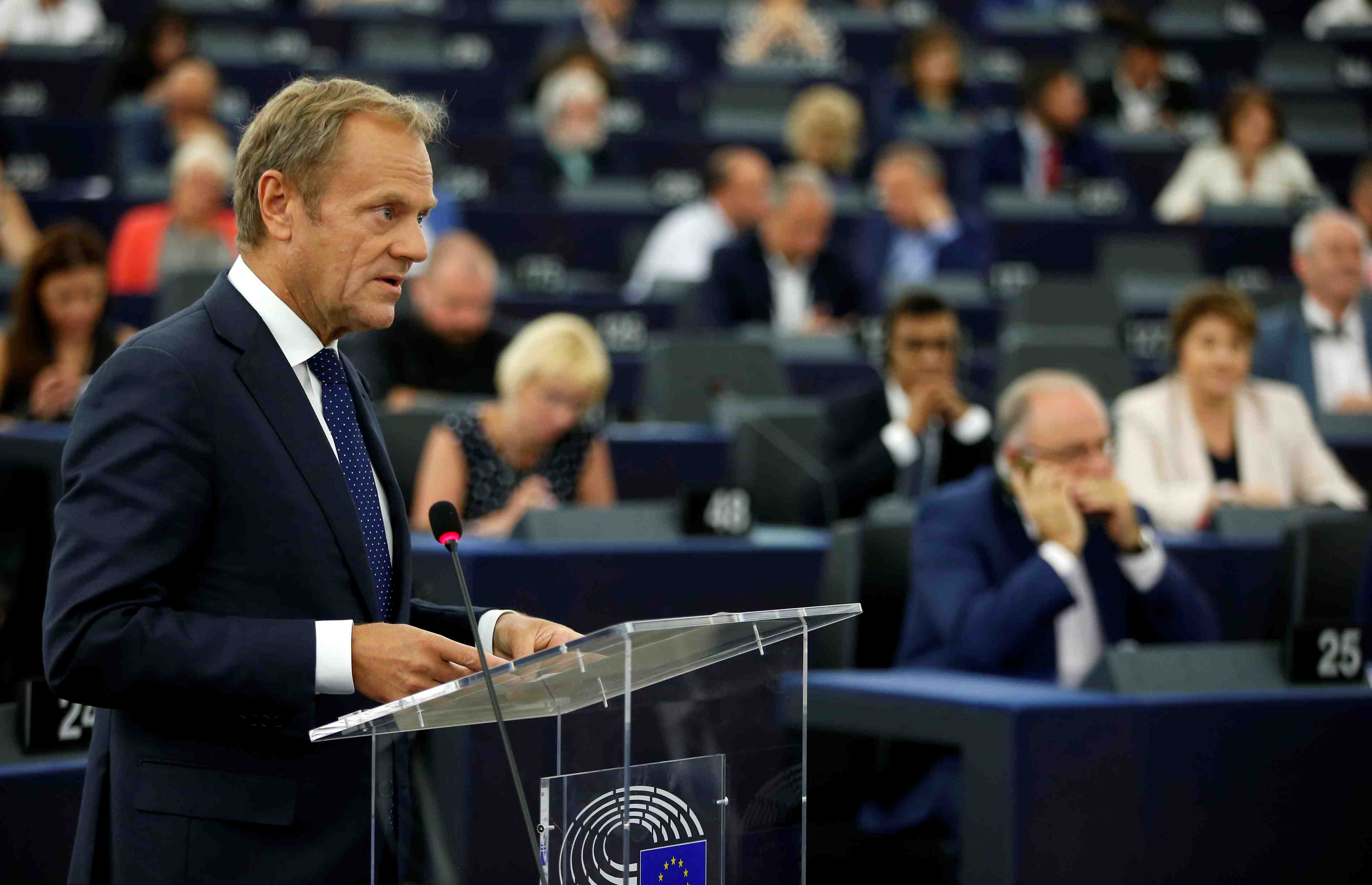 Tusk plaide la cause d'ursula von der leyen au parlement europeen