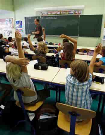 L'ÉCOLE PRIVÉE TIRE LA SONNETTE D'ALARME SUR L'EMPLOI ENSEIGNANT