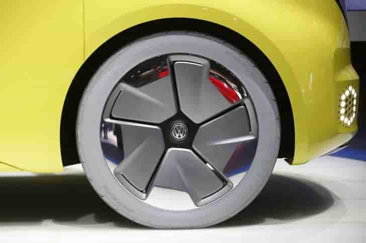Vw recule dans le conflit autour du plan d'economies