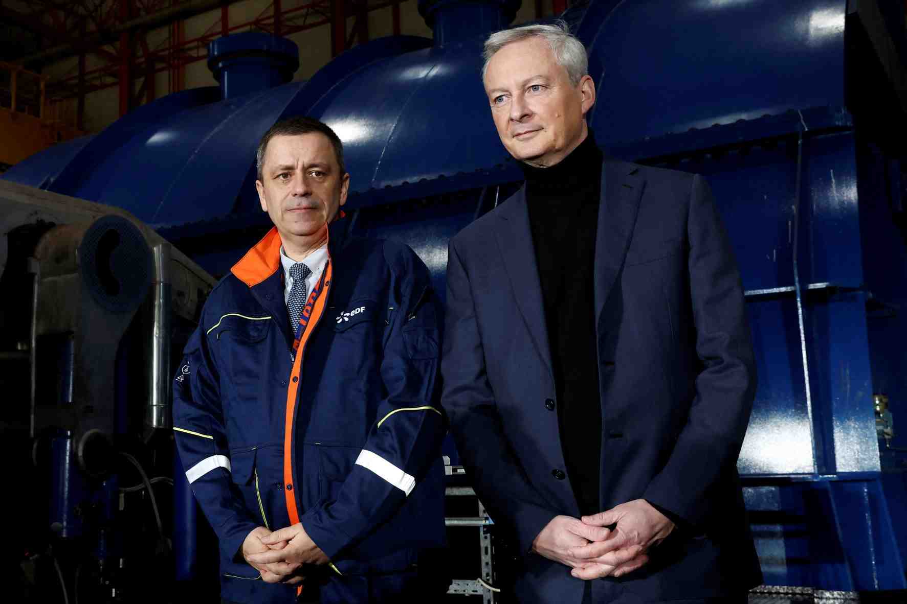Le PDG d'EDF, Luc Rémont, aux côtés du ministre de l'Economie et des Finances, Bruno Le Maire.