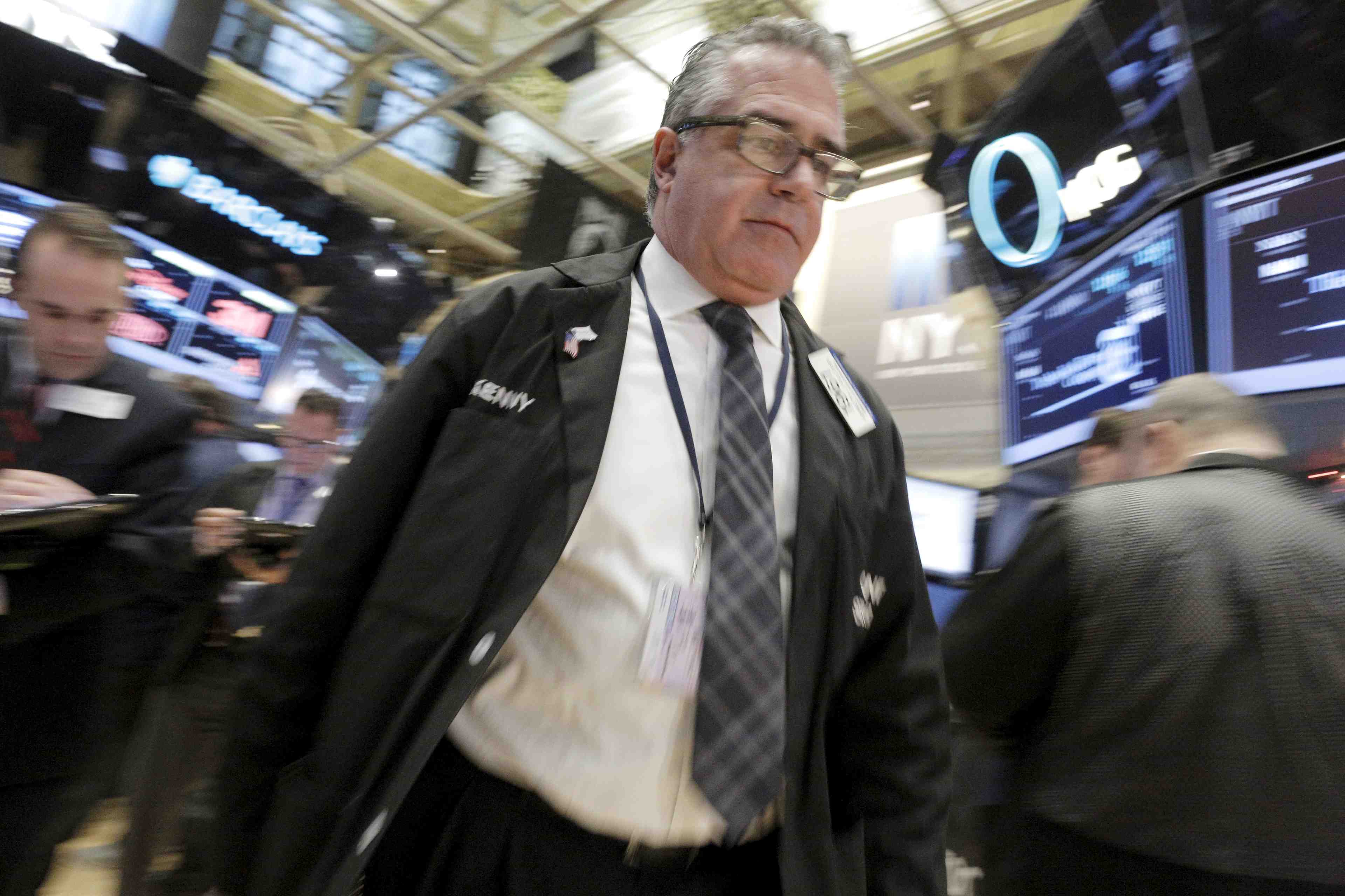 Wall street ouvre en ordre disperse