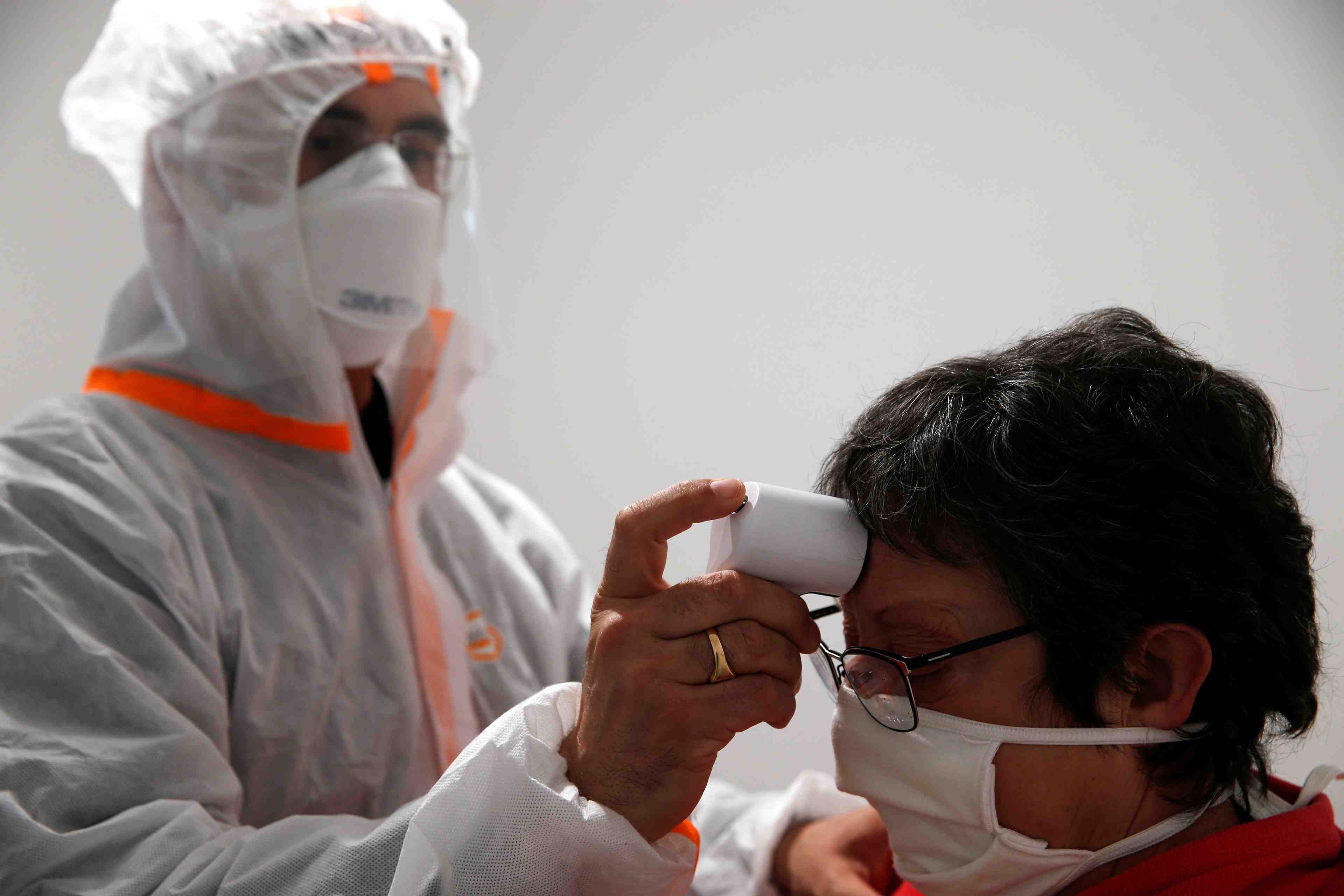 Le coronavirus a fait 367 morts de plus en france