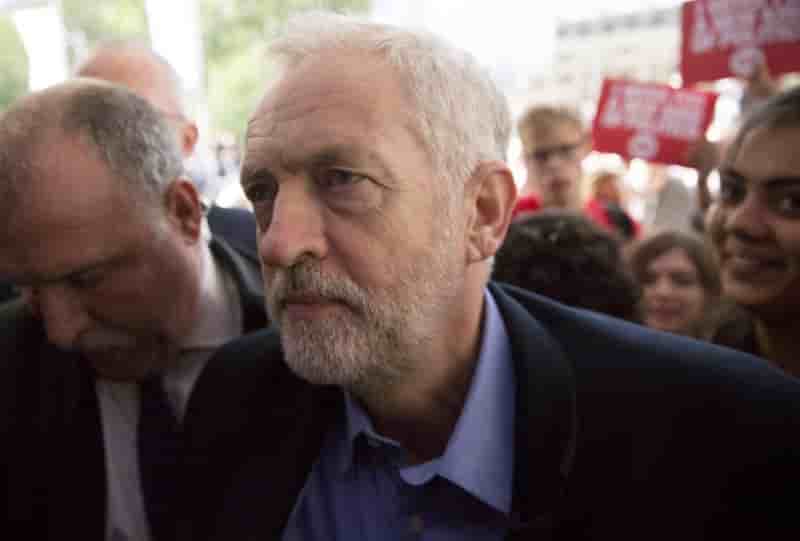 Jeremy corbyn prend la tete du labour