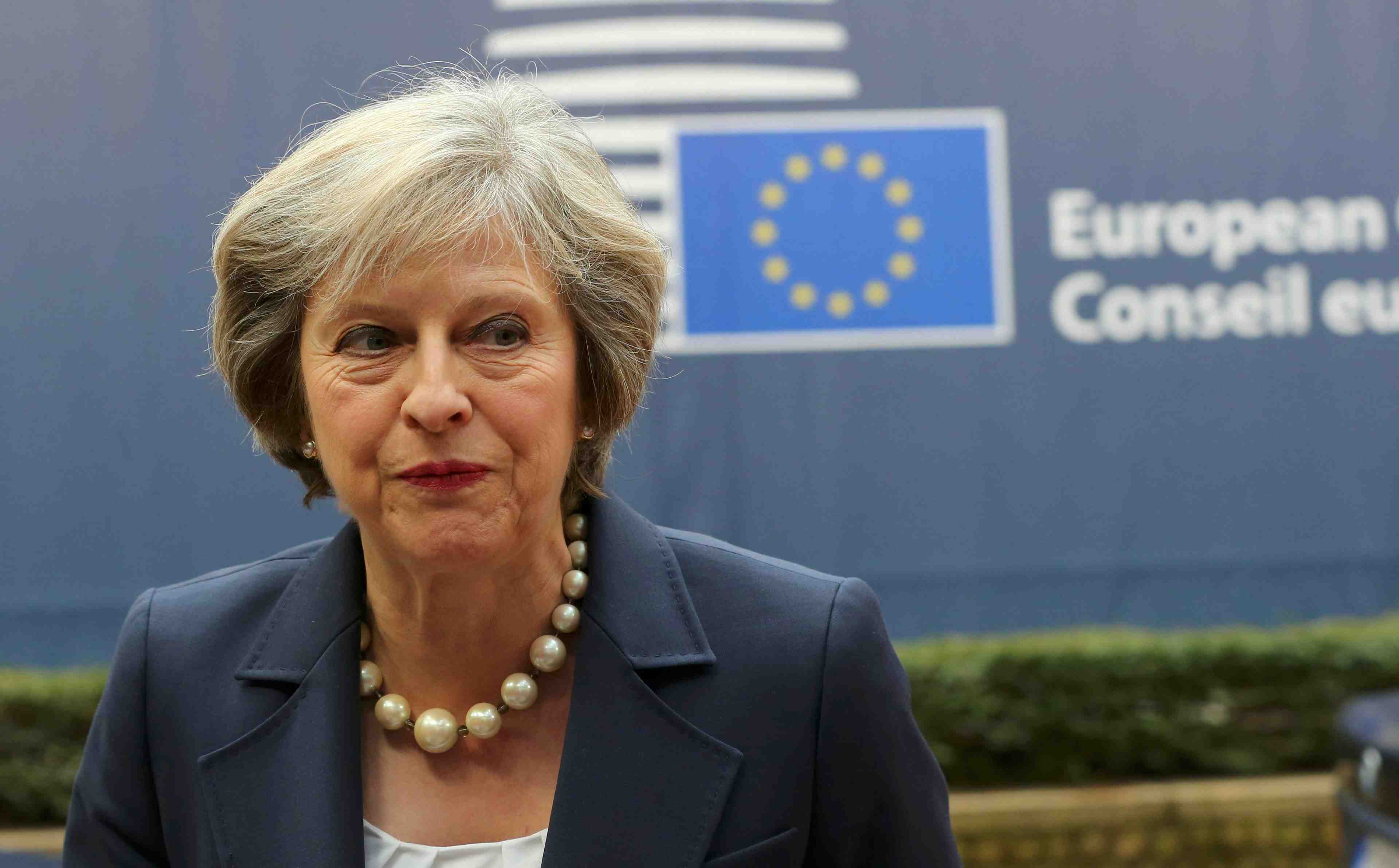 May promet la fiabilite du royaume-uni apres le brexit