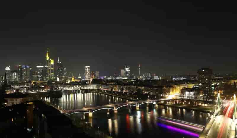 Le moral des investisseurs allemands se redresse un peu