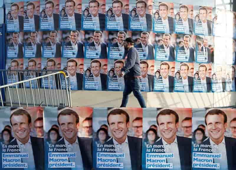 Macron passe devant le pen au 1er tour, selon le sondage ifop-fiducial