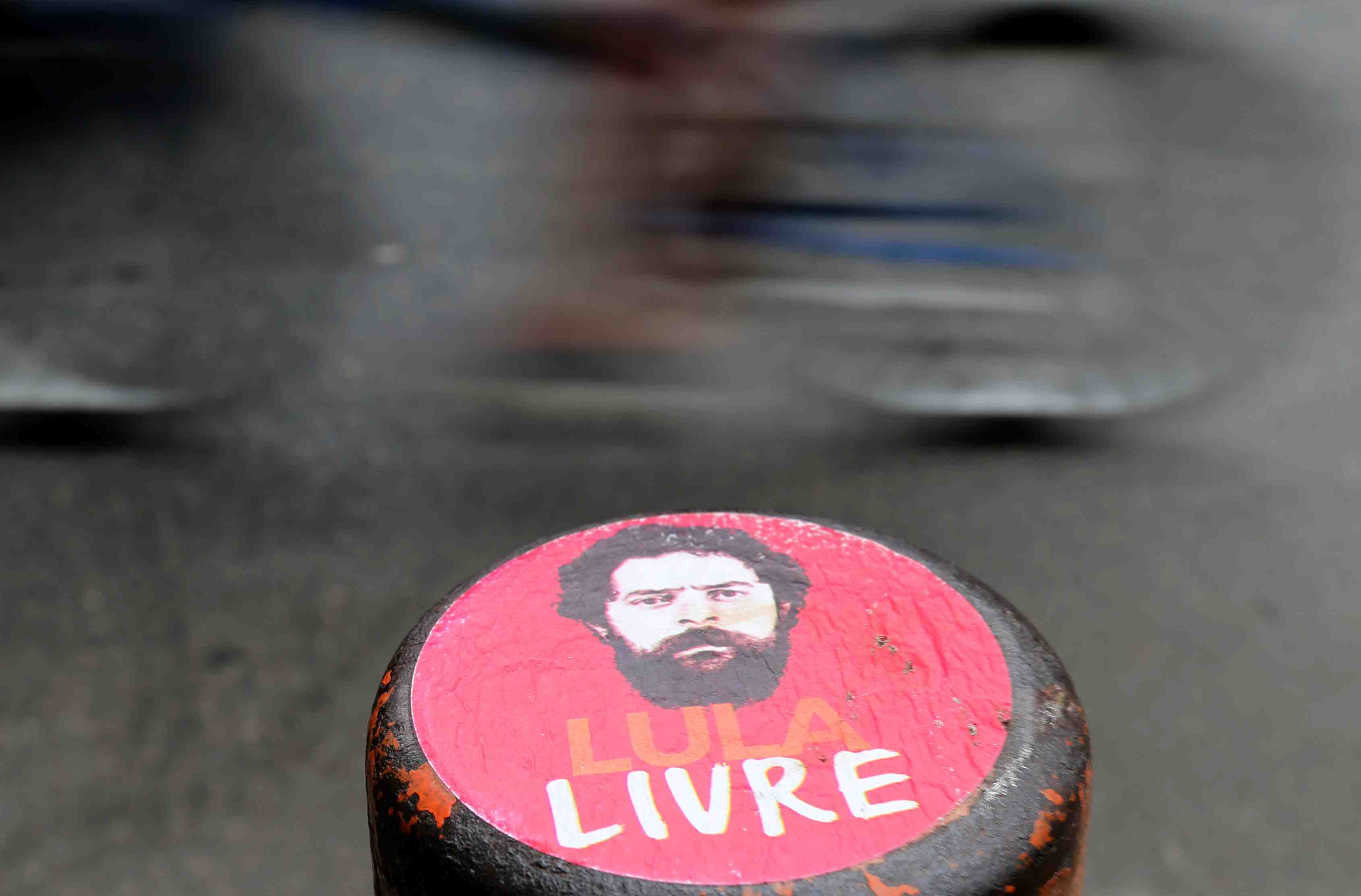 Des avocats et juristes internationaux au secours de lula