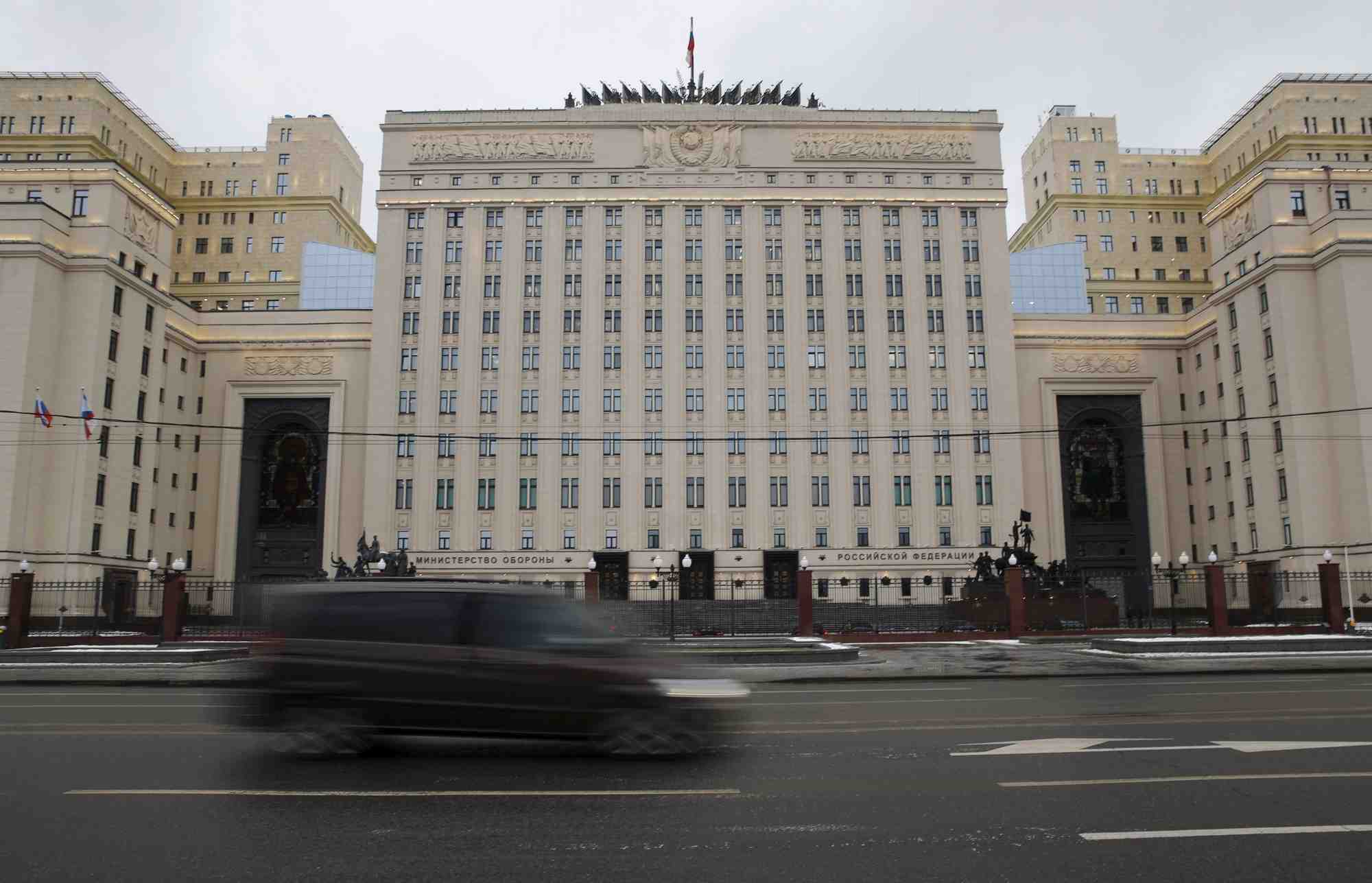 La russie affirme avoir abattu un avion ukrainien transportant des armes
