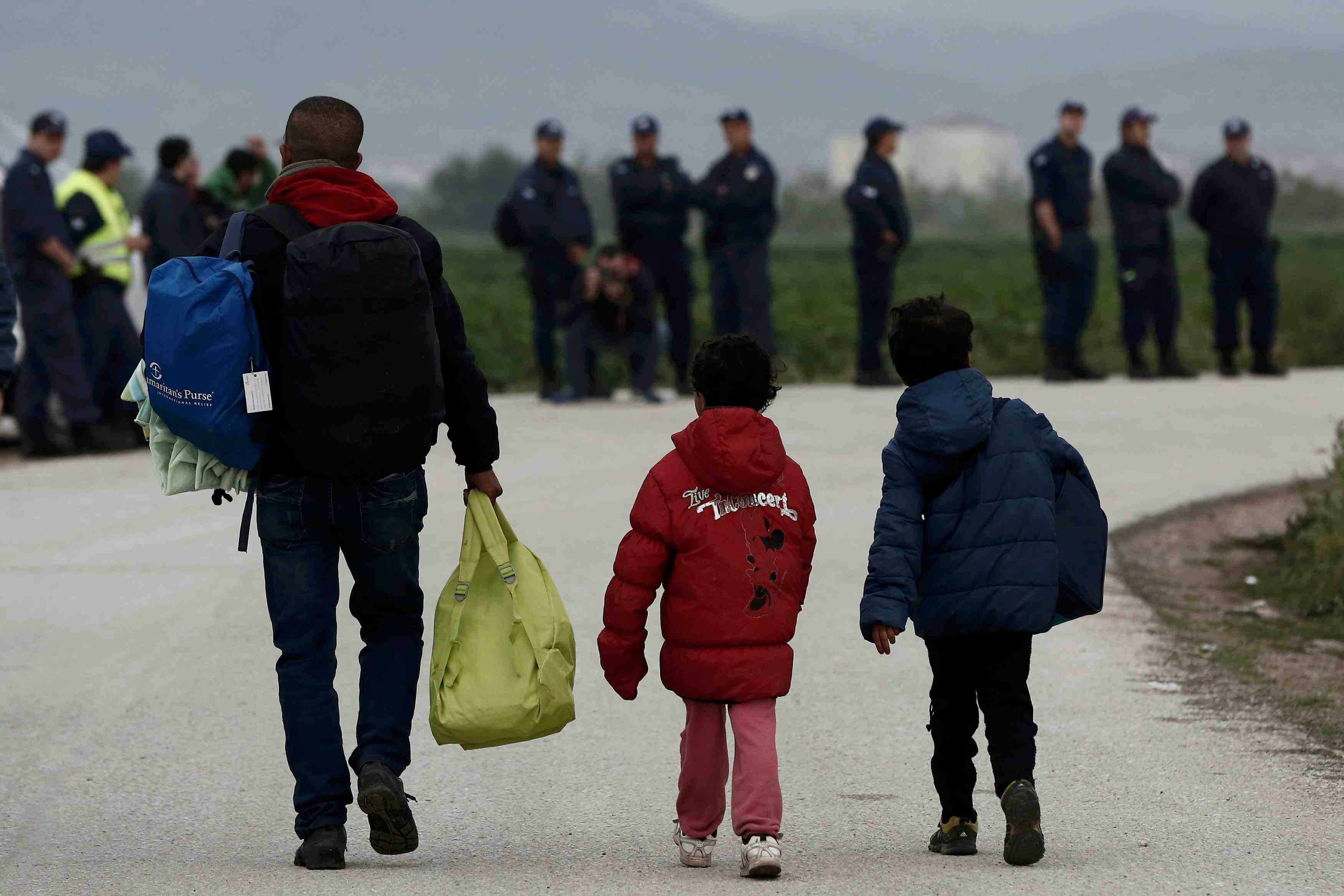 Evacuation du camp de migrants d'idomeni en grece