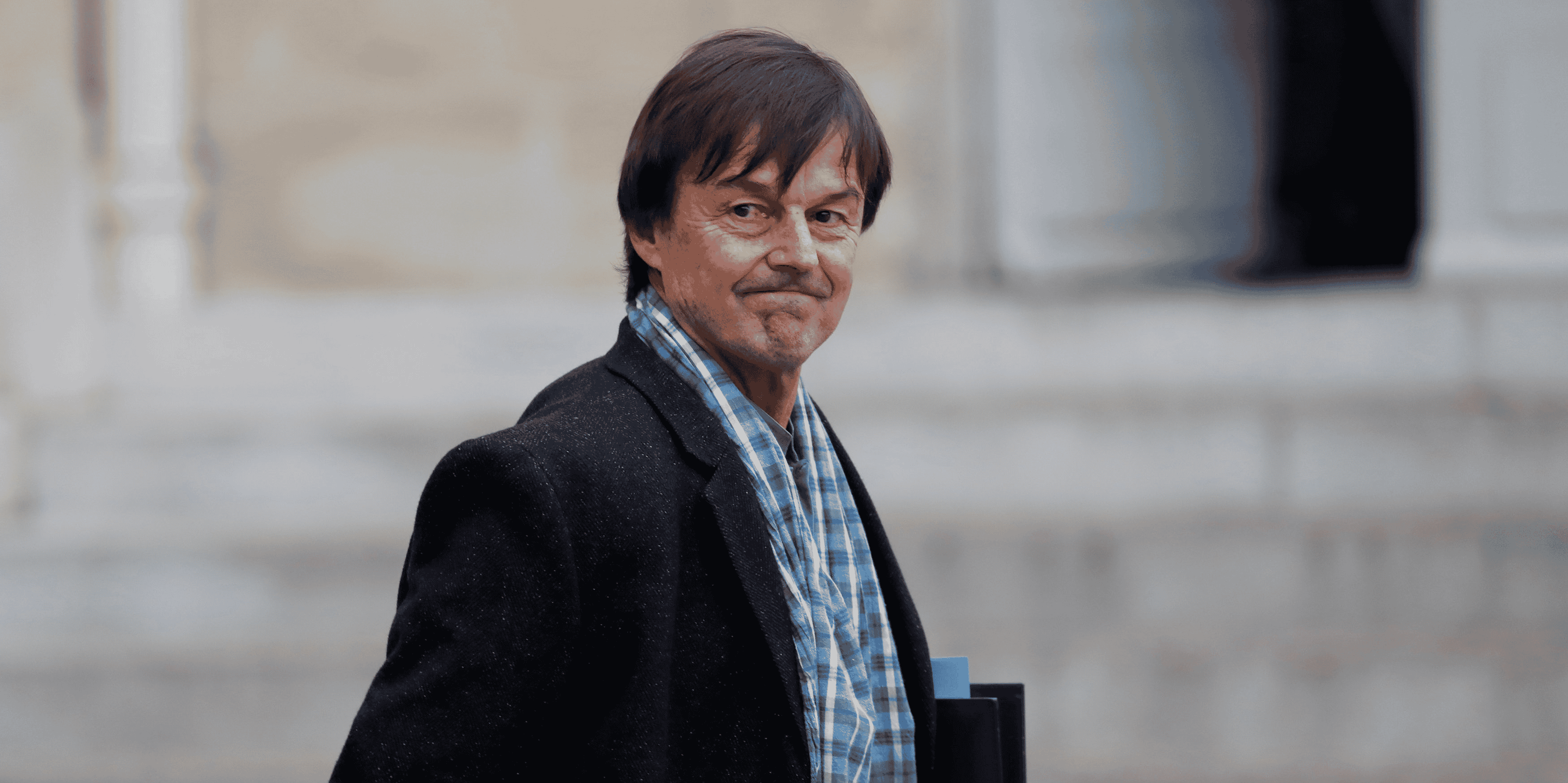 Hulot affirme n'avoir pas pense a demissionner