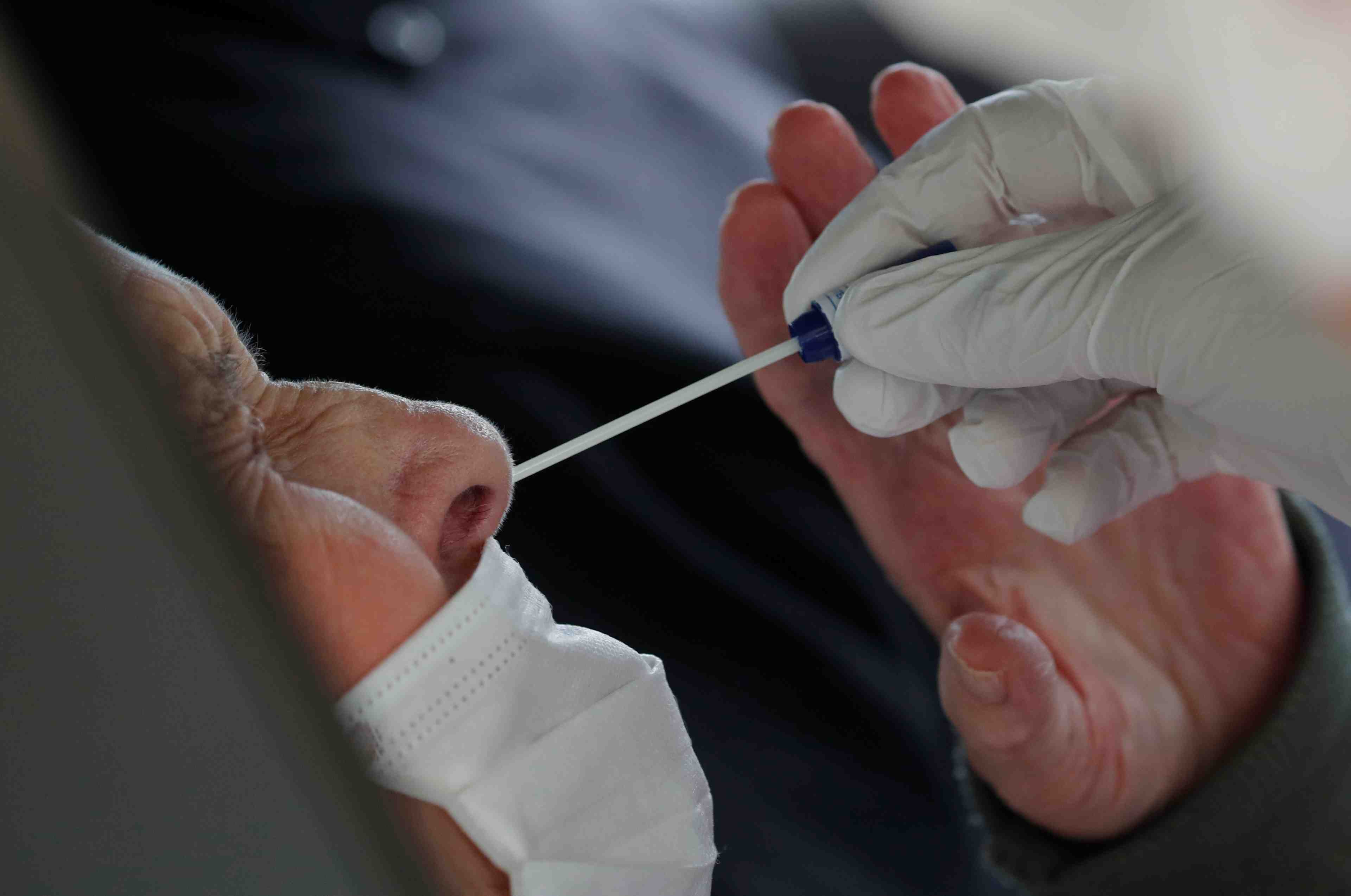 Coronavirus: 14 deces supplementaires en france, 30.223 au total