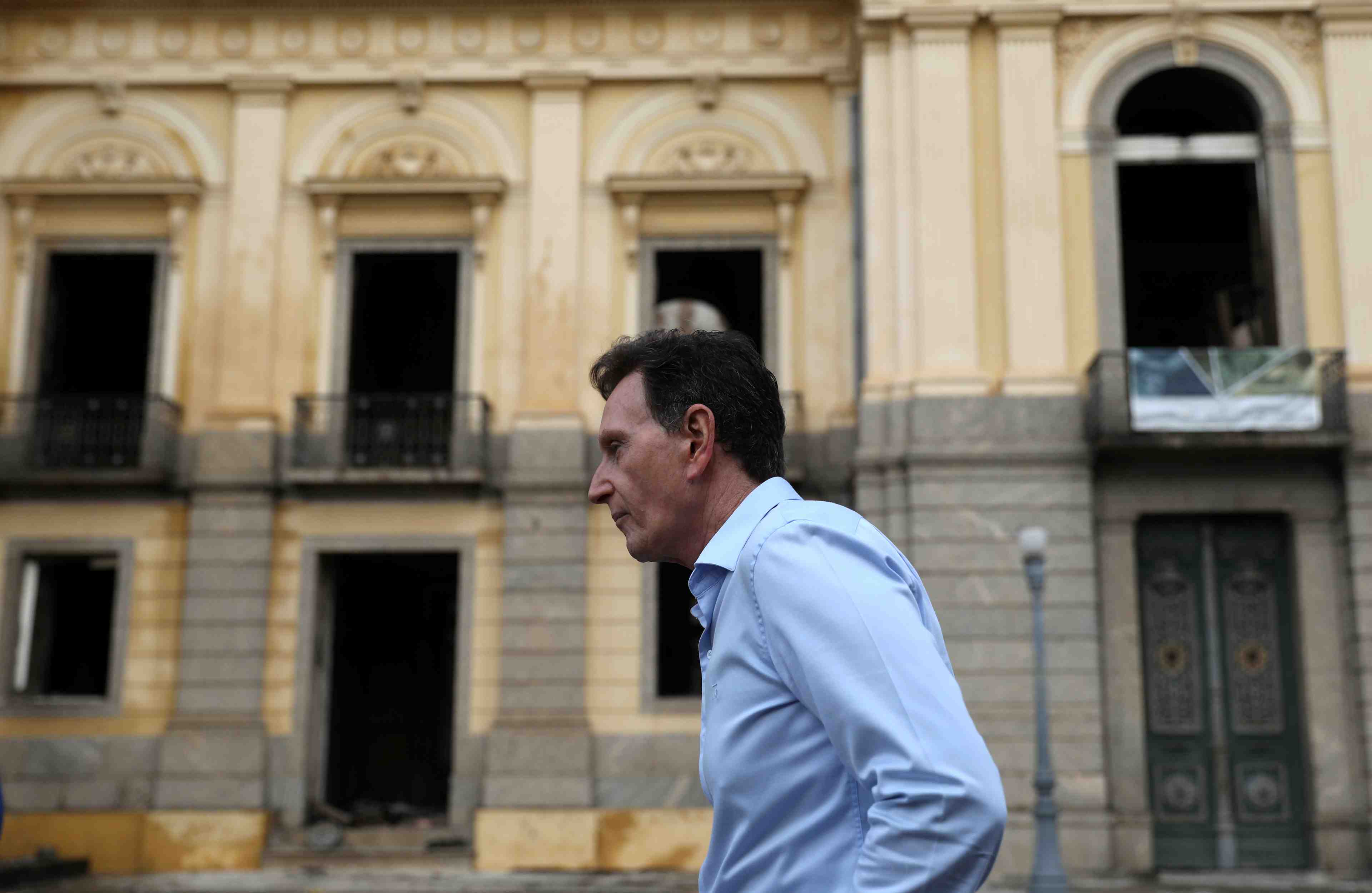 Le maire de rio arrete pour corruption, selon la police et les procureurs