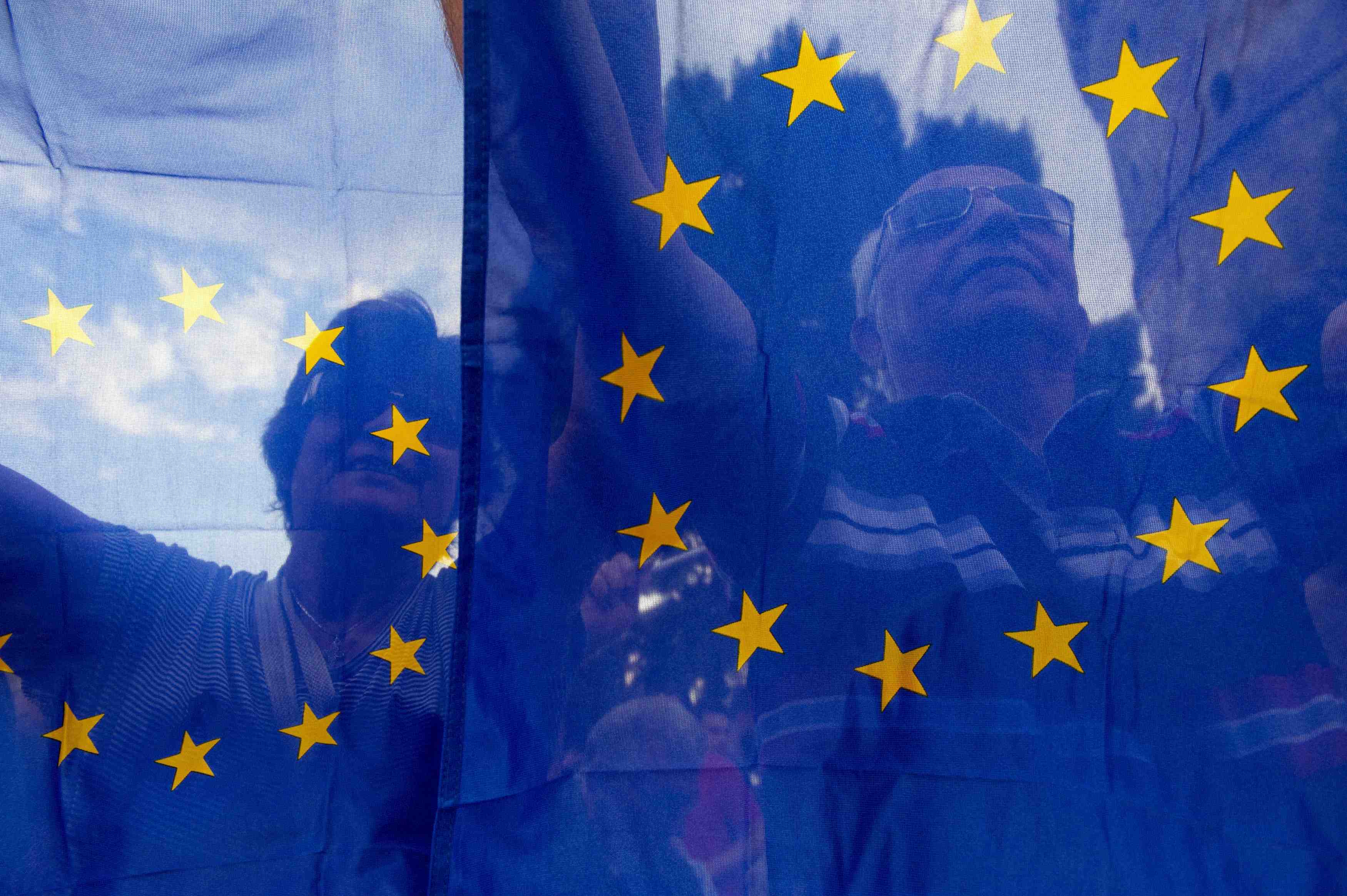 Selon un negociateur grec, athenes est proche d'un accord avec ses creanciers