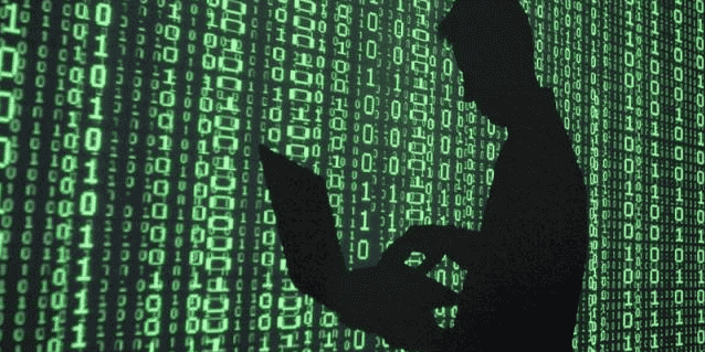 Aux yeux de l’exécutif, ce « campus cyber » a vocation à davantage fédérer l’écosystème français de la cybersécurité, tout en le positionnant, à l’échelle mondiale, comme un pôle d’excellence pour attirer les talents, et surtout les conserver.