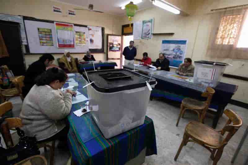 Fin du référendum constitutionnel en Egypte, large "oui" attendu