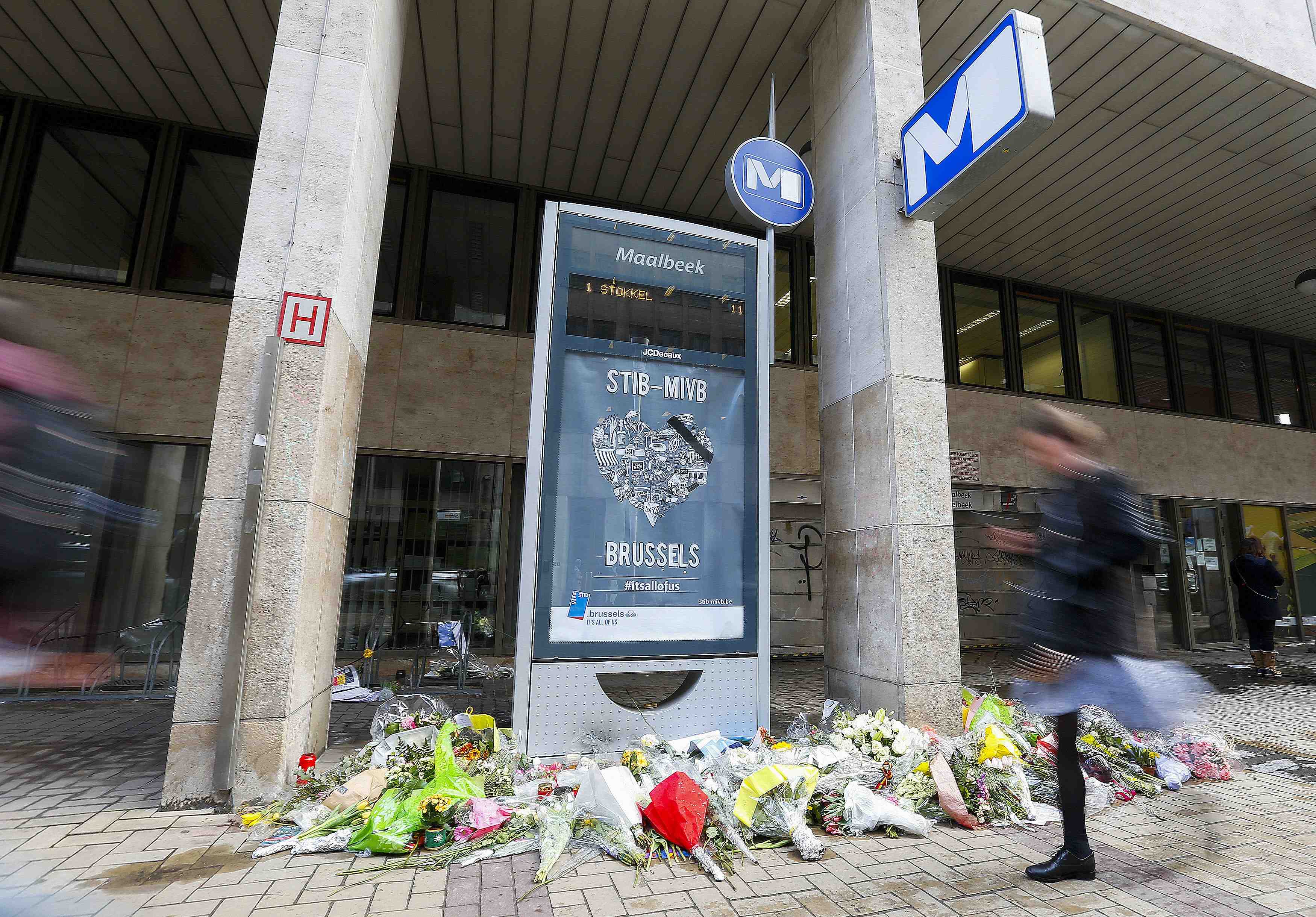 La station de metro maelbeek a bruxelles rouverte au public