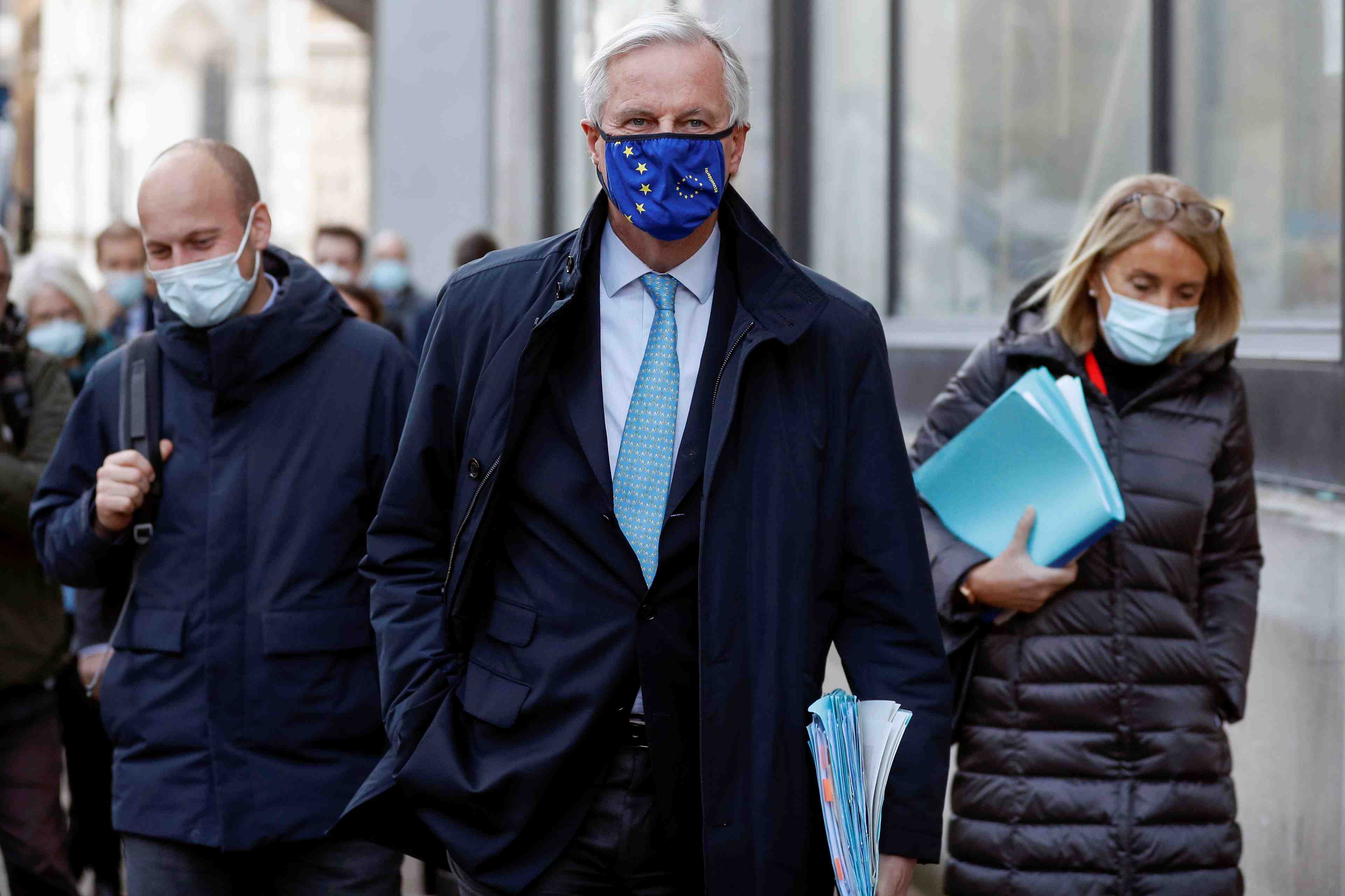 Brexit: barnier va se rendre a londres pour reprendre les discussions