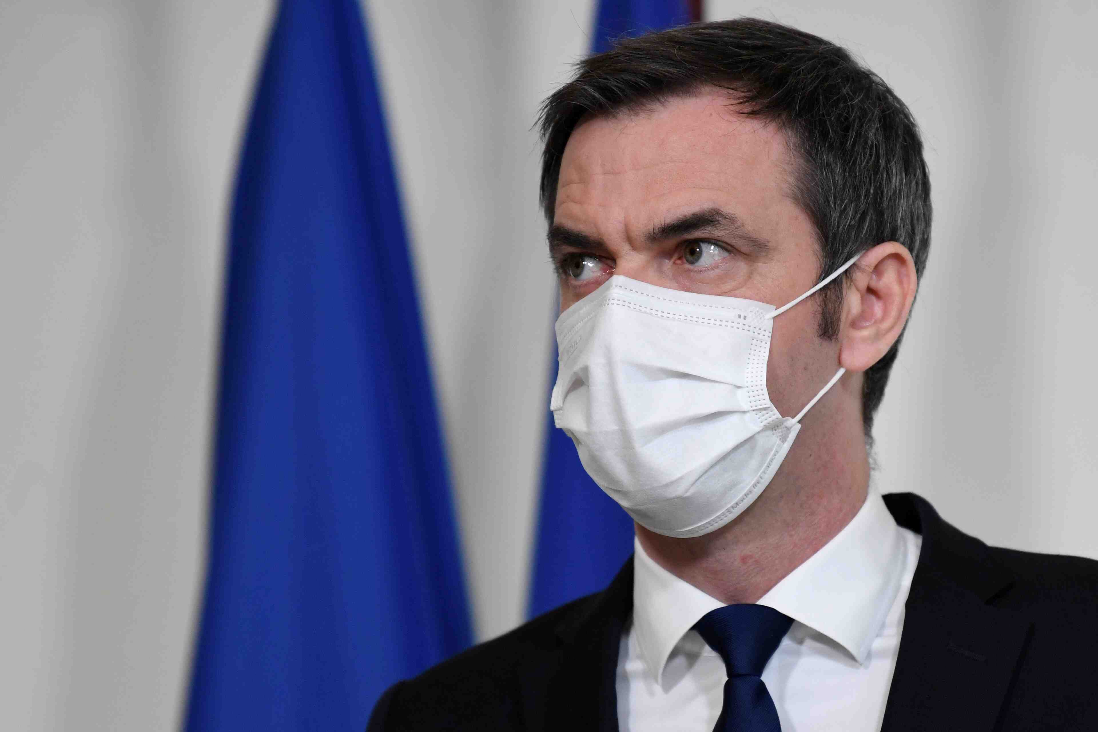 Coronavirus: pres de 2 millions de doses de vaccins administrees en france, declare veran