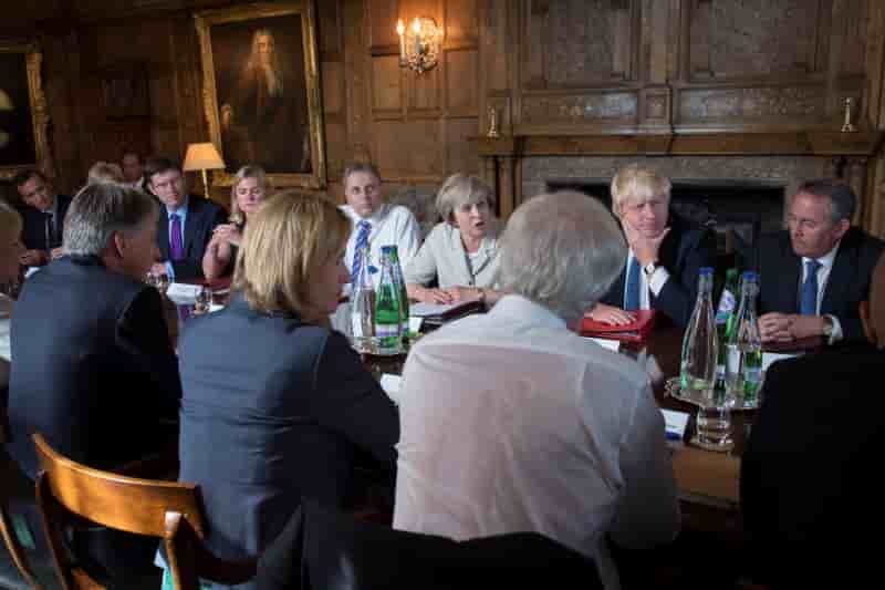 Theresa may sans ambiguite sur le brexit