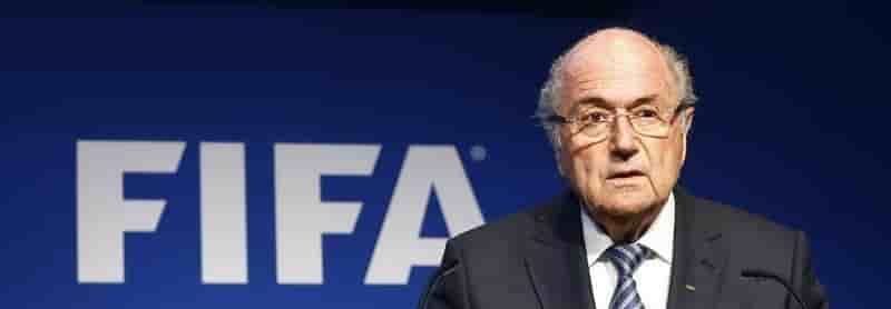 Blatter evoque le role de sarkozy pour le mondial 2018 et 2022
